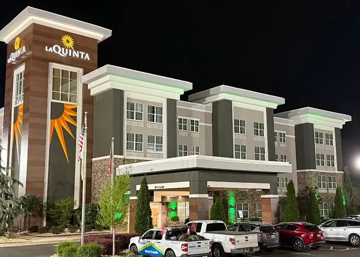 La Quinta By Wyndham Forsyth