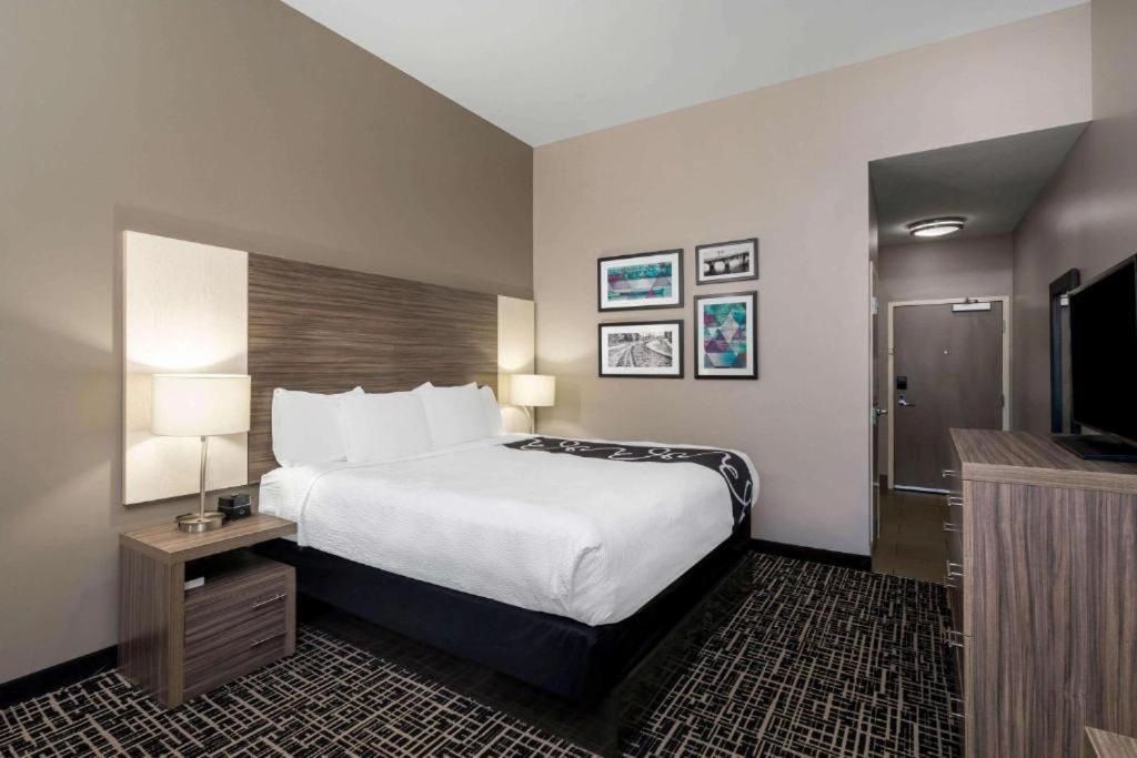 Hotel La Quinta By Wyndham 3*
