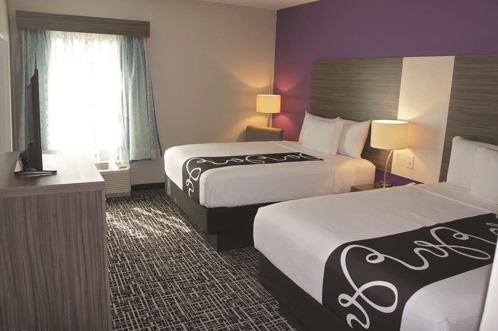 La Quinta By Wyndham Hotel